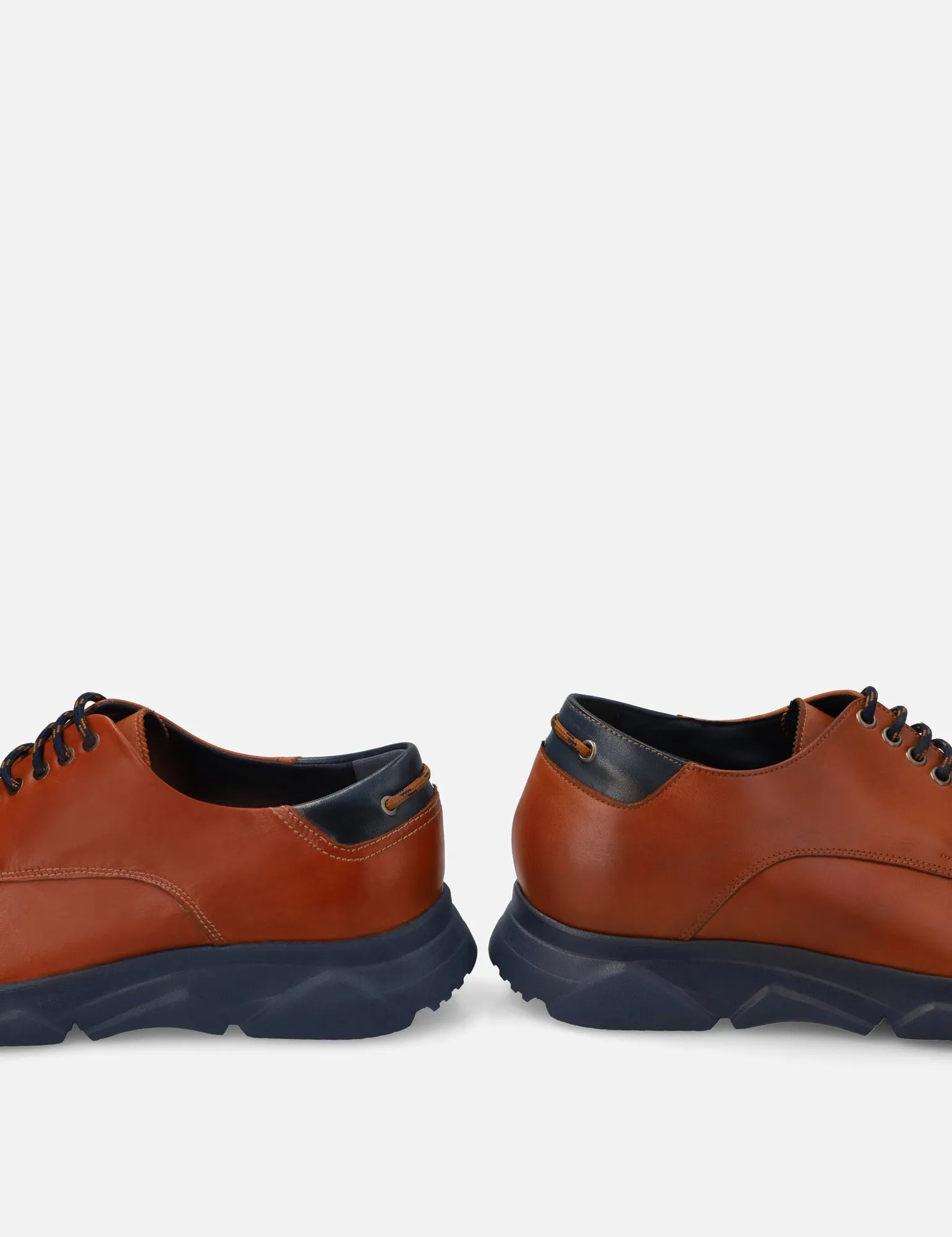 Blucher en piel napa color cuero