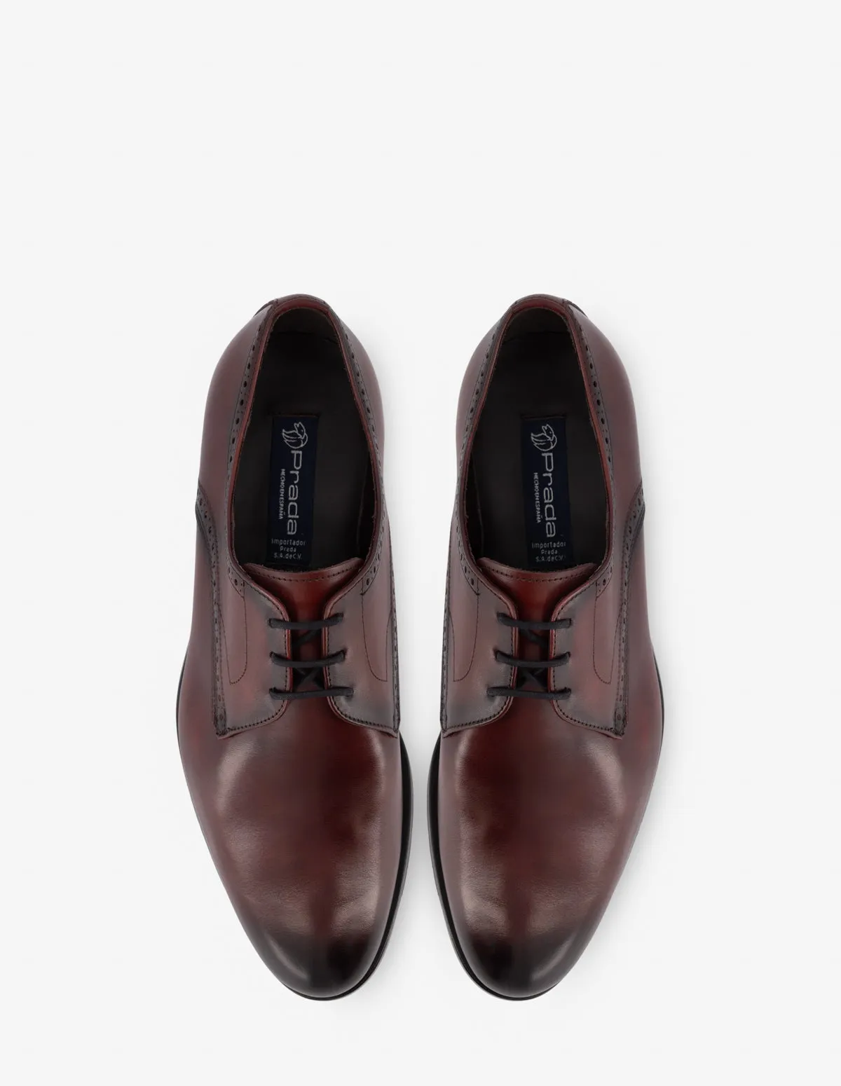Blucher formal en piel napa color vino con calado para hombre
