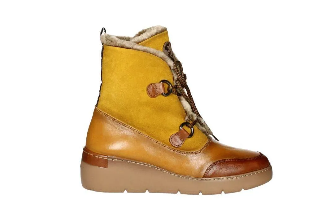 BOTA CORDON CUEROMOSTAZA CON VUELTA PELO
