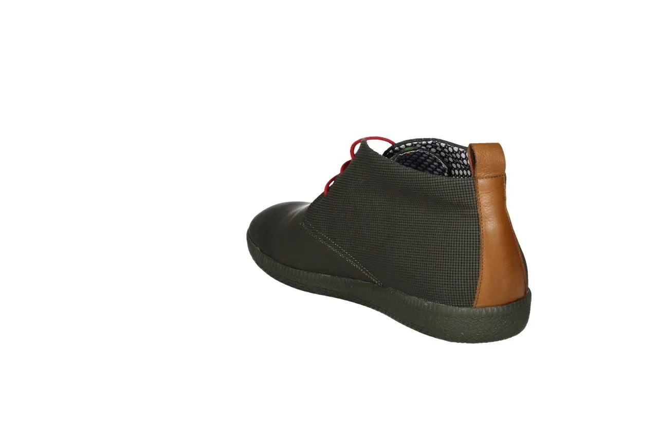 Bota Cordon Verde Trasera Cuadritos Tirador Piel Cuero
