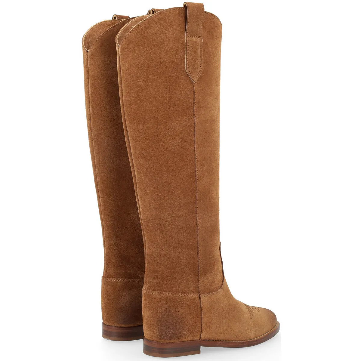 Bota  modelo 4177 en ante color cuero