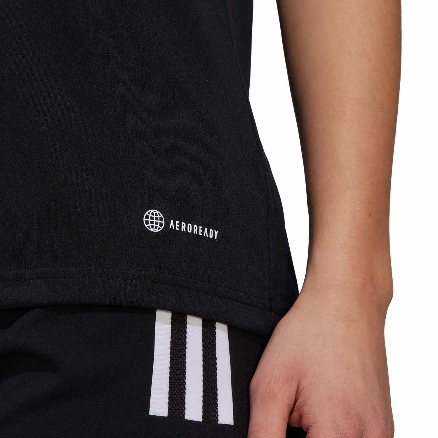 Camiseta adidas Tiro mujer Essentials