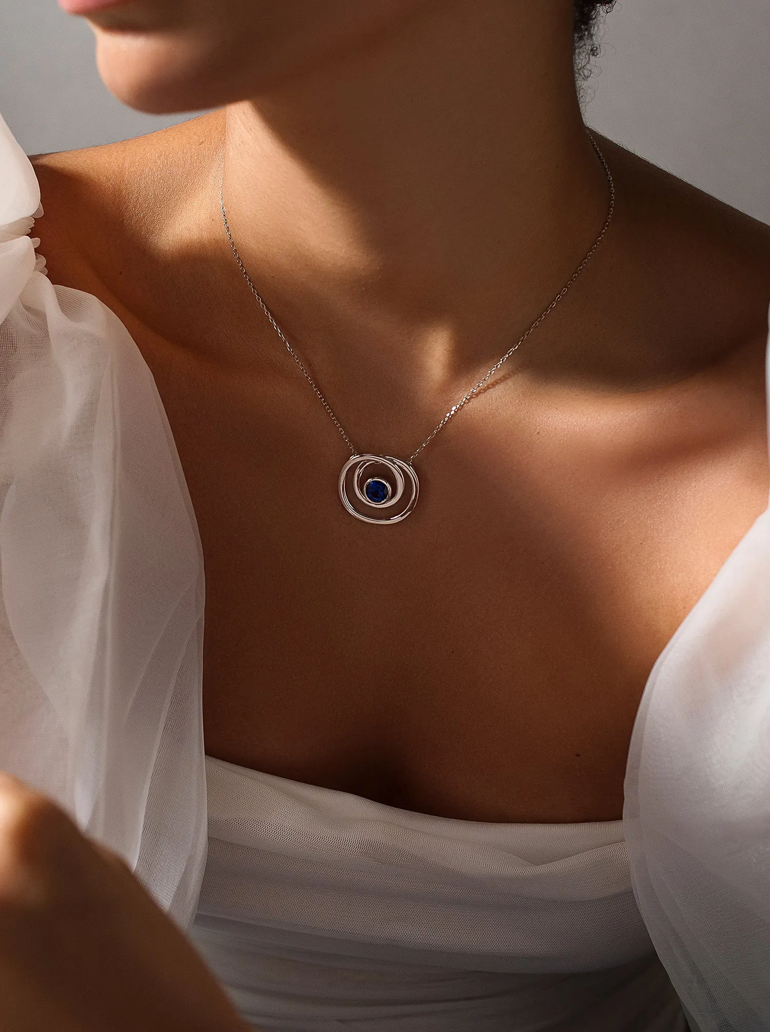 Colgantes plata originales estilo espiral con circonita zafiro