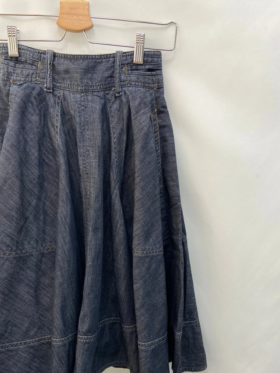 DIESEL.Falda midi vaquera T.32
