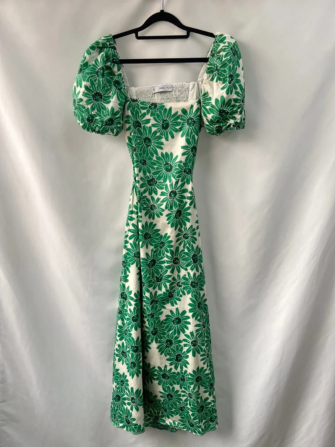 MANGO.Vestido largo flores verdes T.s