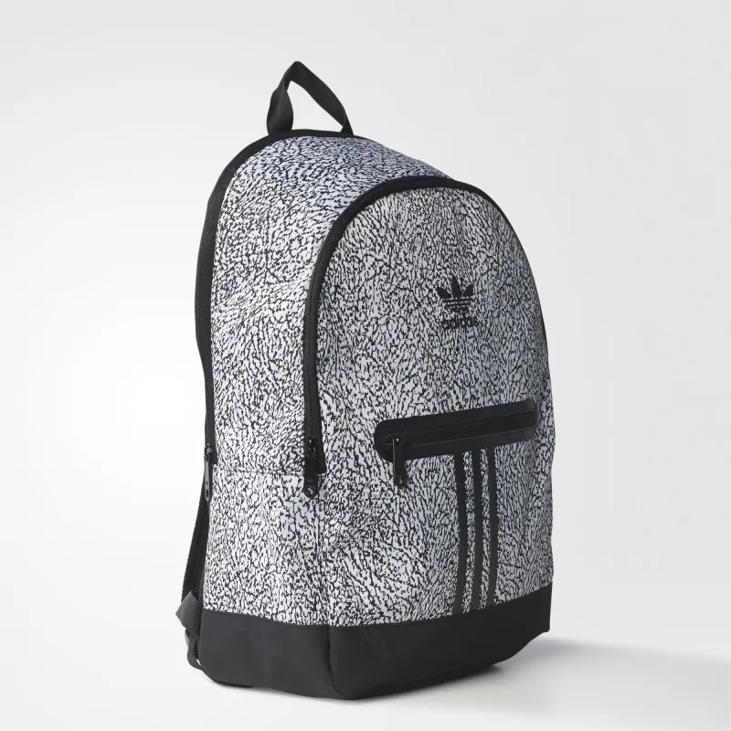 Mochila adidas Graphic Essentials AY7837