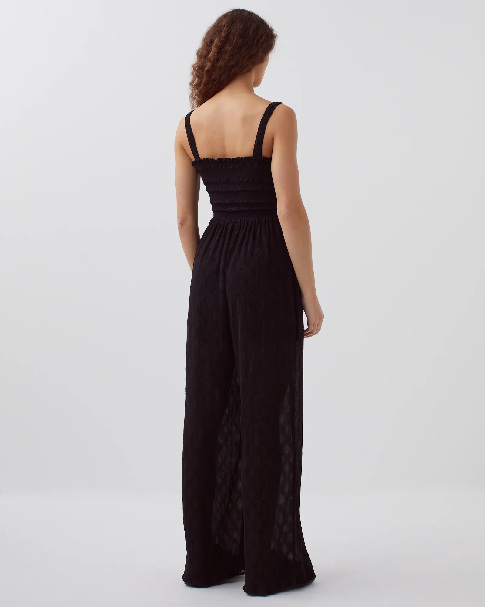 Mono largo fluido con fruncidos black beauty