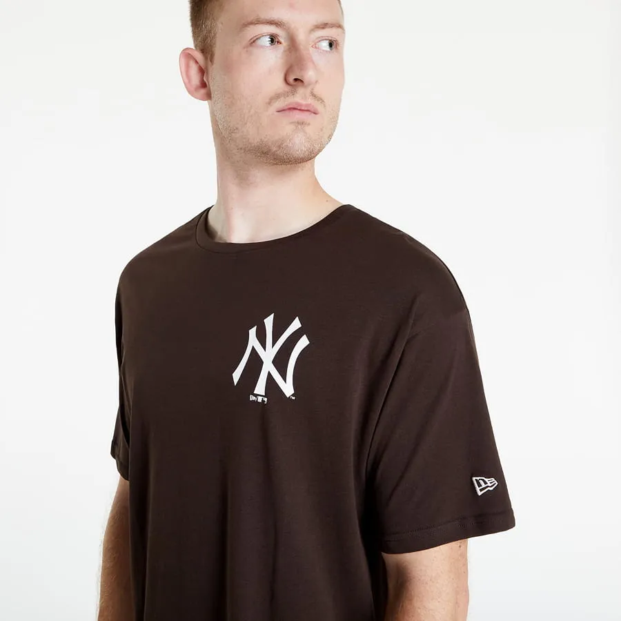 New Era League Essentials Oversized Tee
