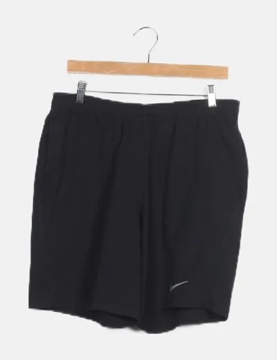 Nike Bermuda deportiva negra