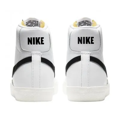 Nike Blazer Mid 77