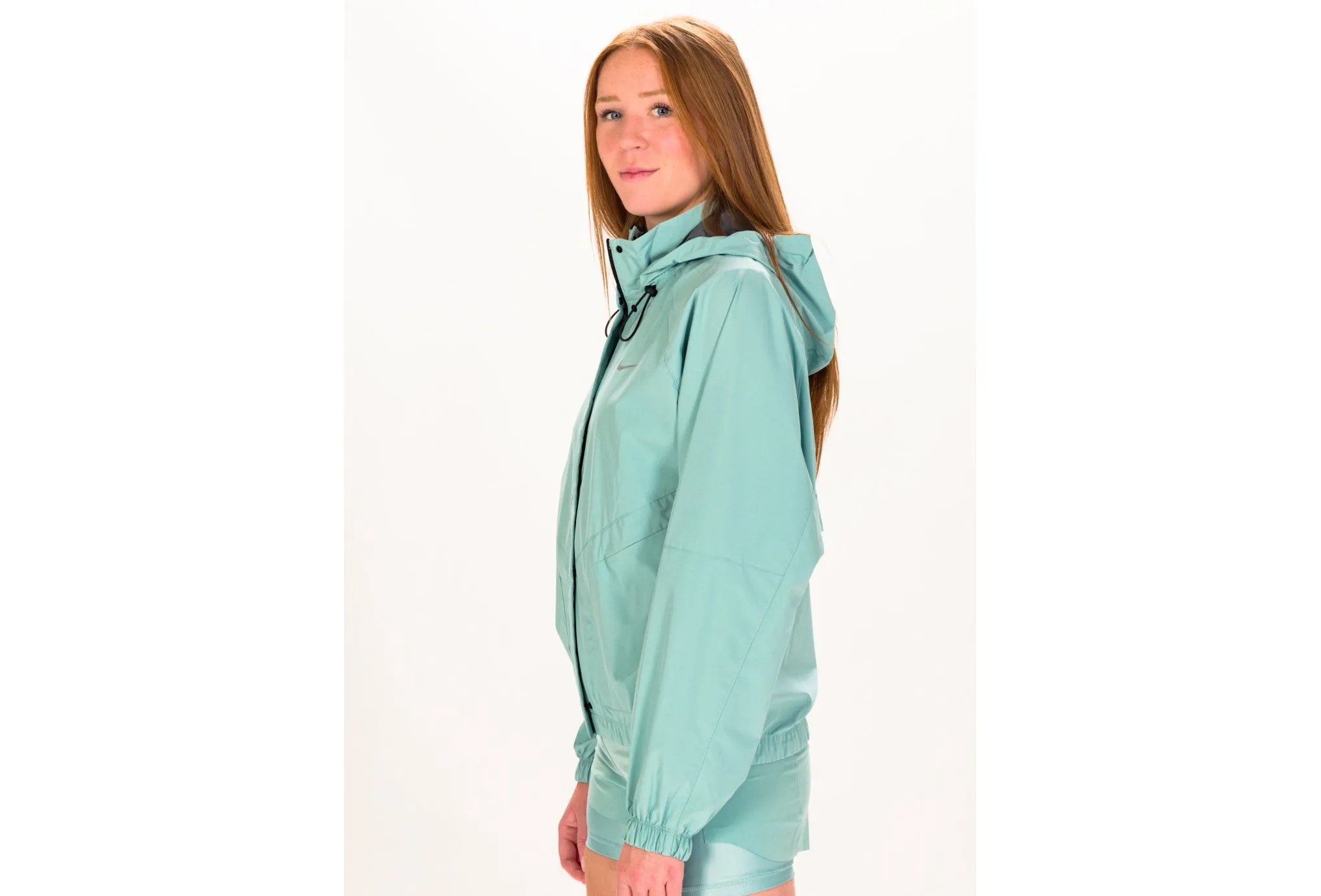 NIKE CHAQUETA STORMFIT SWIFT