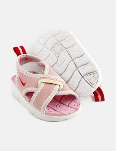 Nike Sandalia rosa plana