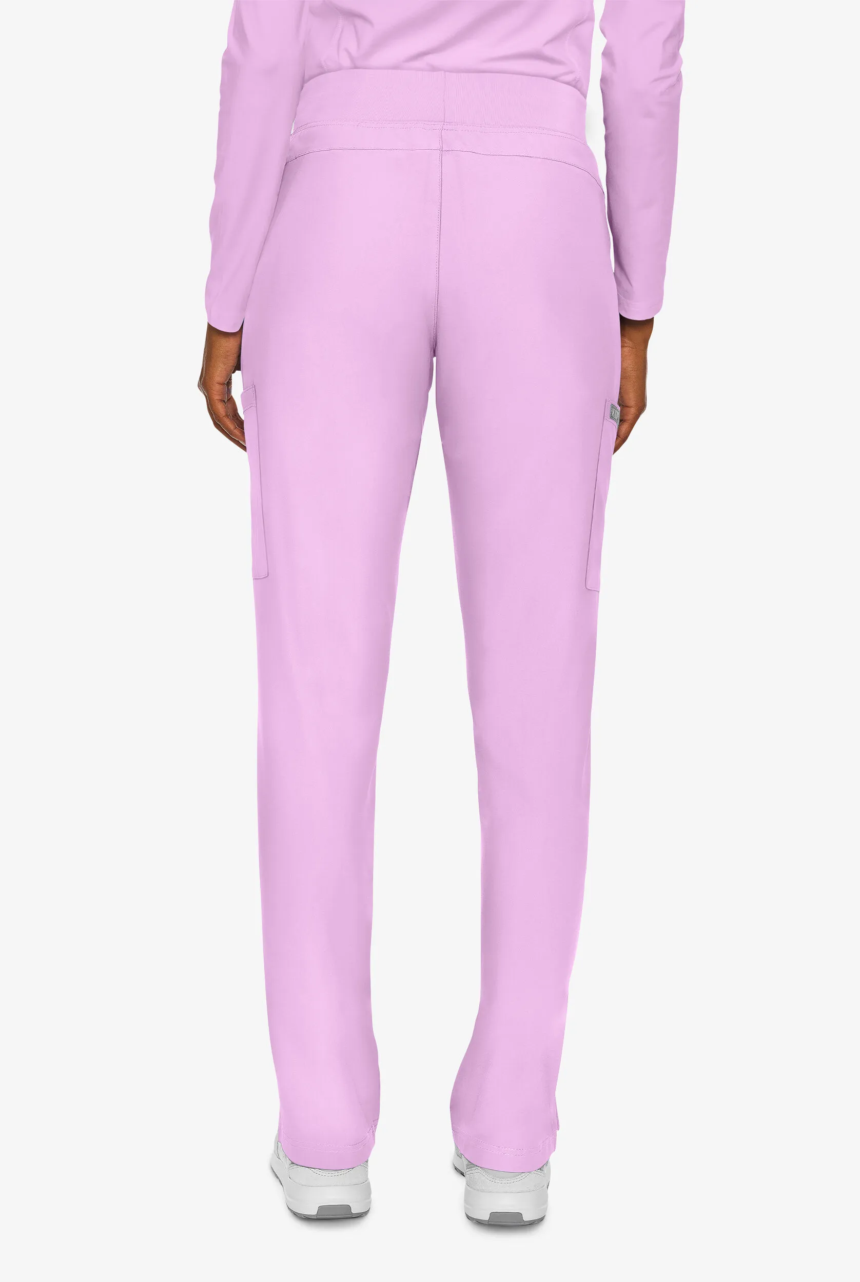 Pantalón médico Med Couture Insight estilo cargo con 4 bolsillos con cremallera para mujer