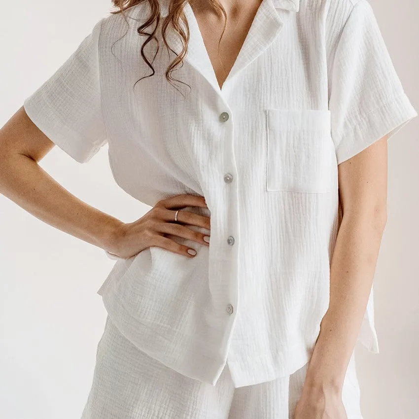 Pijama de dos piezas con cuello