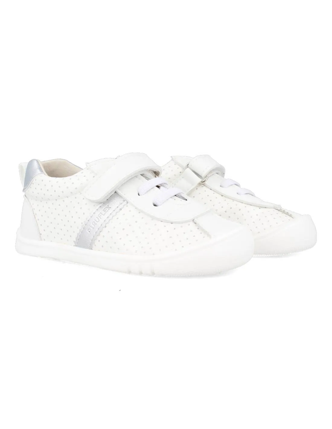 PIRUFIN  ZAPATILLA RESPETUOSA CASUAL MICROPERFORADA PLATA