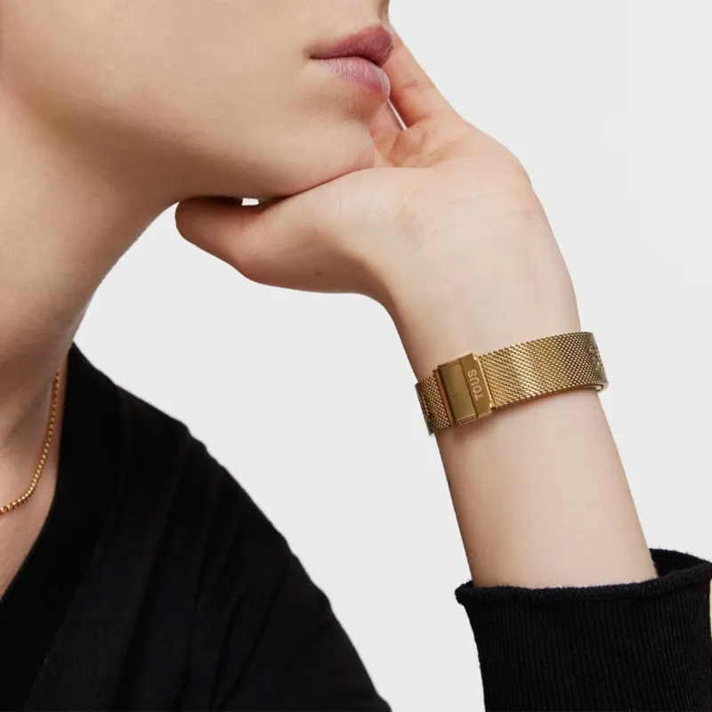 RELOJ TOUS SMARTWATCH CON BRAZALETE ACERO IPG DORADO Y CAJA DE ALUMINIO EN COLOR IPG DORADO TBAND MESH 3000132200