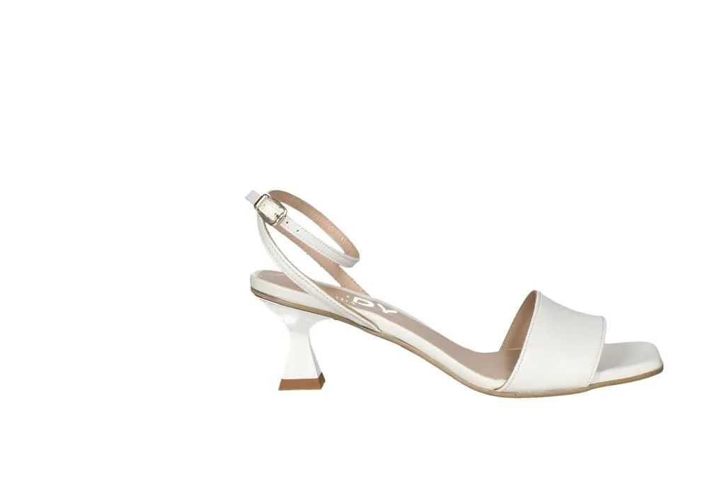 Sandalia Piel Blanco Pulsera