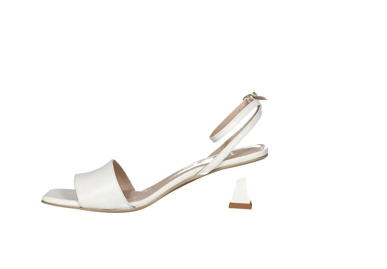 Sandalia Piel Blanco Pulsera