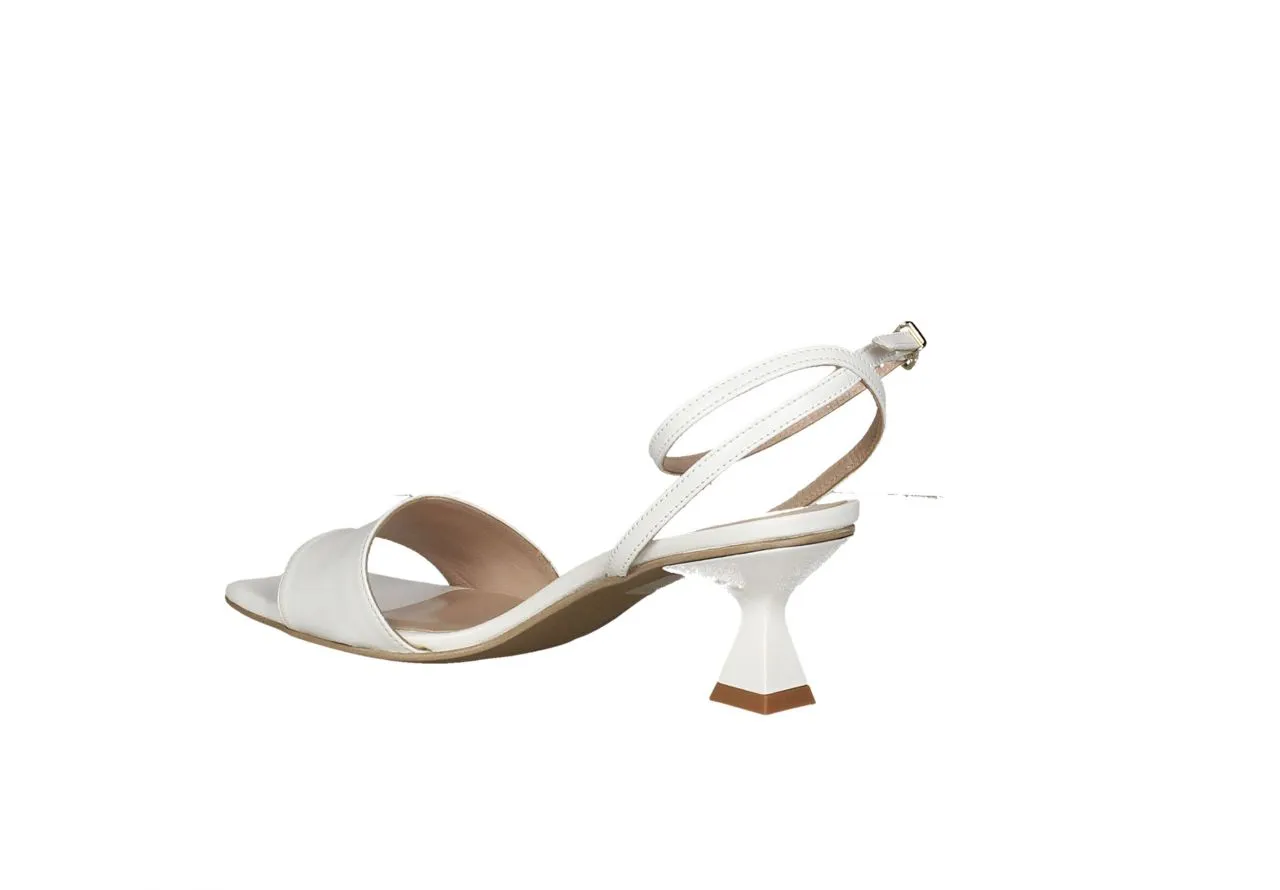 Sandalia Piel Blanco Pulsera