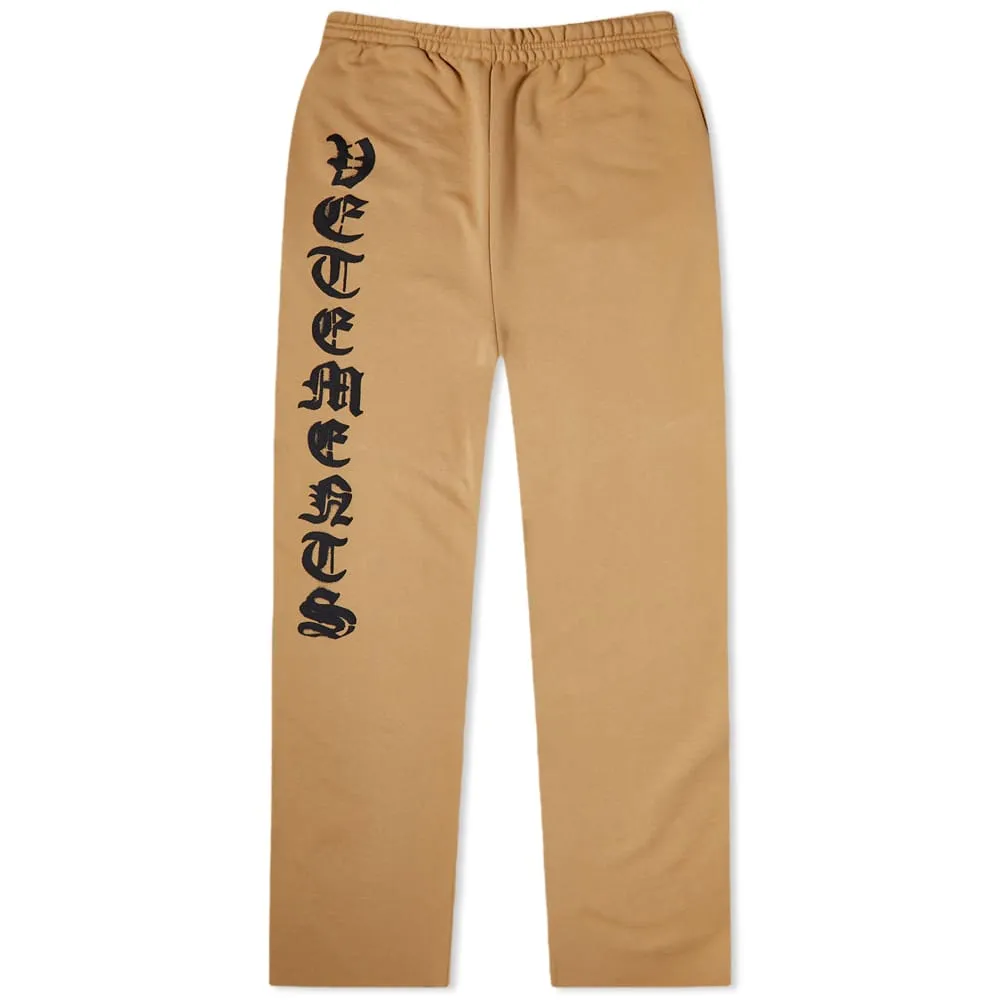 VETEMENTS Anarchy Logo Sweat Pant