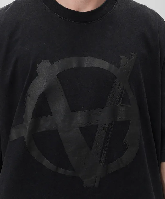 VETEMENTS BLACK TSHIRT WITH BLACK ANARCHY LOGO PRINT