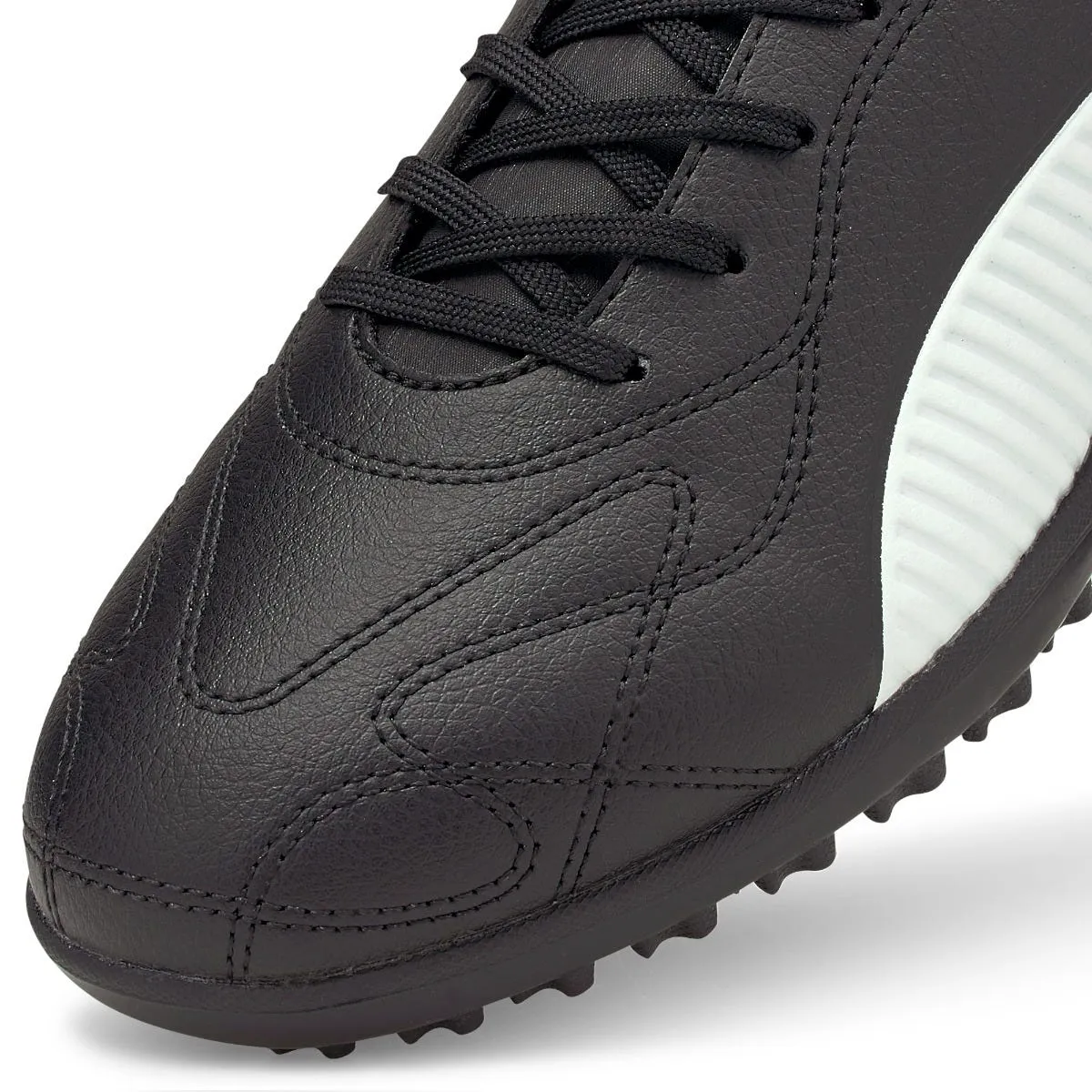 Zapatillas Futbolito Hombre Puma Monarch II Negra/Blanca