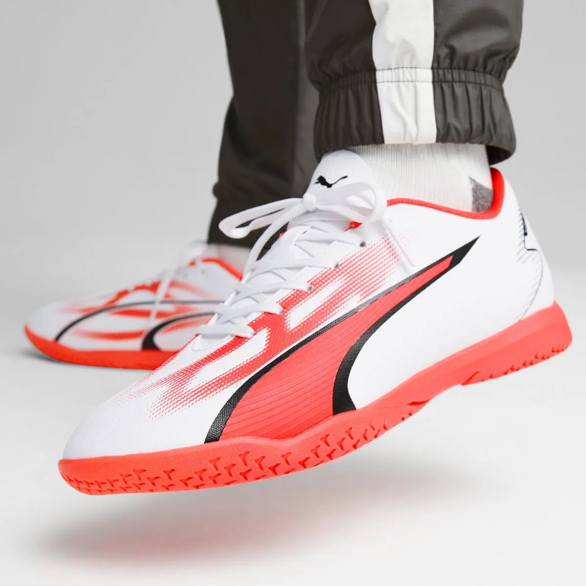 Zapatillas Futbolito Hombre Puma Ultra Play IT Blanca