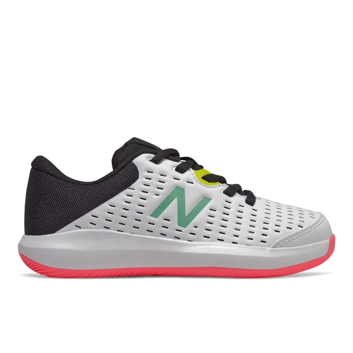 Zapatillas Tenis Niño New Balance 696 v4 Blanca